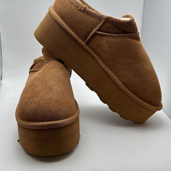 CUSHIONAIRE Women's Genuine Suede Cozy Mule Platform +Memory Foam 8.5 CHESTNUT - Picture 5 of 7